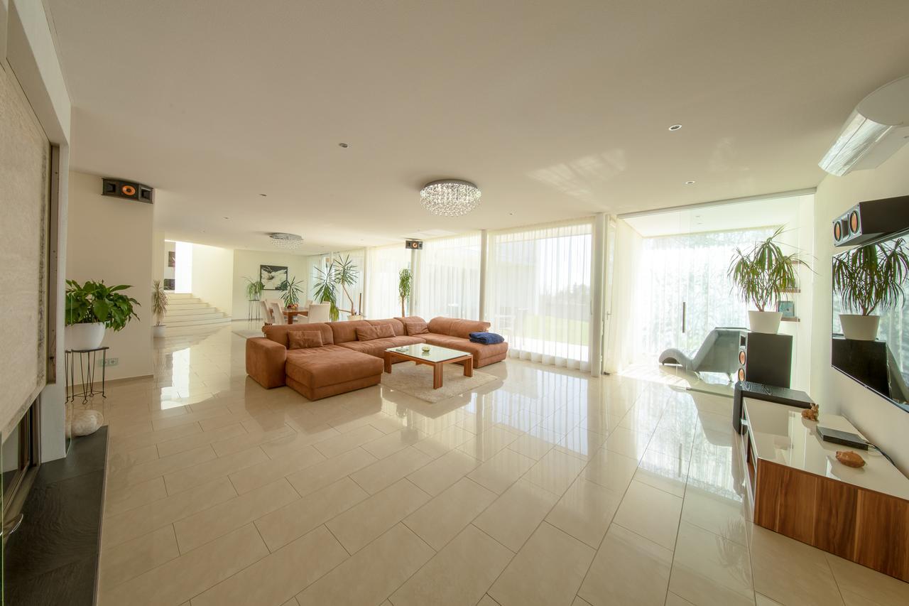 ברייטנברון Country Lake Villa מראה חיצוני תמונה