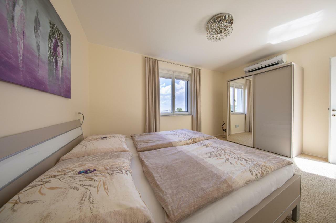 ברייטנברון Country Lake Villa מראה חיצוני תמונה